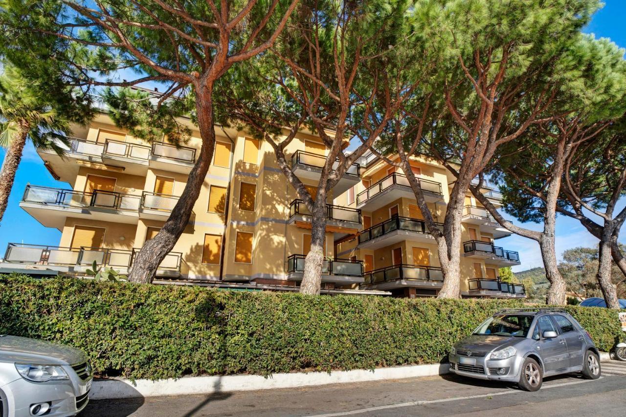 דירות סן ברתולומיאו אל מארה Casa Laura Elena מראה חיצוני תמונה