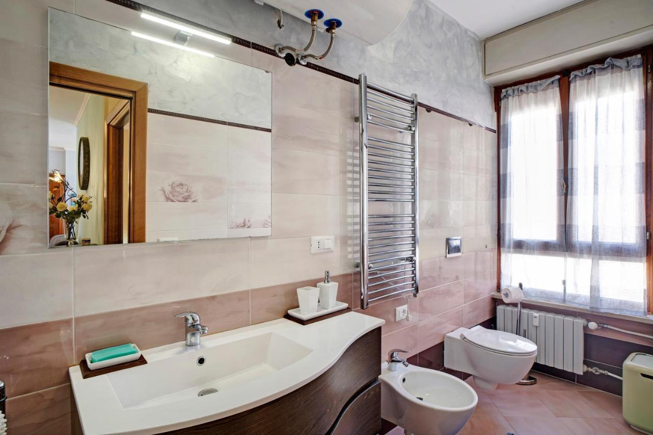 דירות סן ברתולומיאו אל מארה Casa Laura Elena מראה חיצוני תמונה